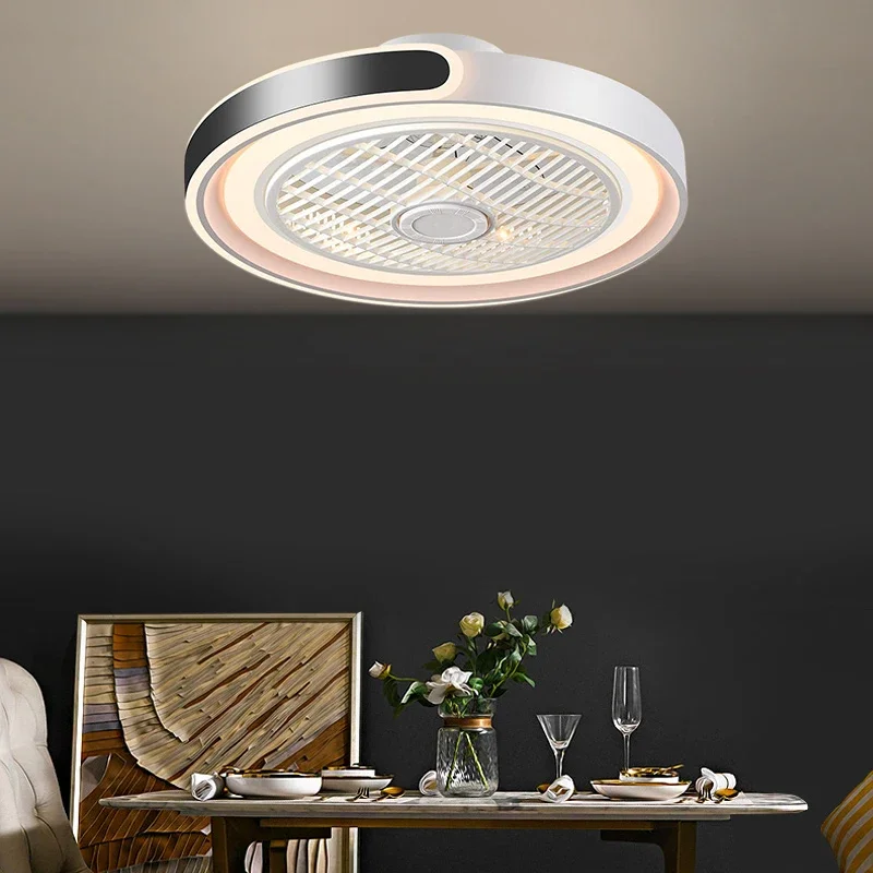 Smart Home Ventilation System - Modernes neues intelligentes Ventilatorlicht für Wohnzimmer,